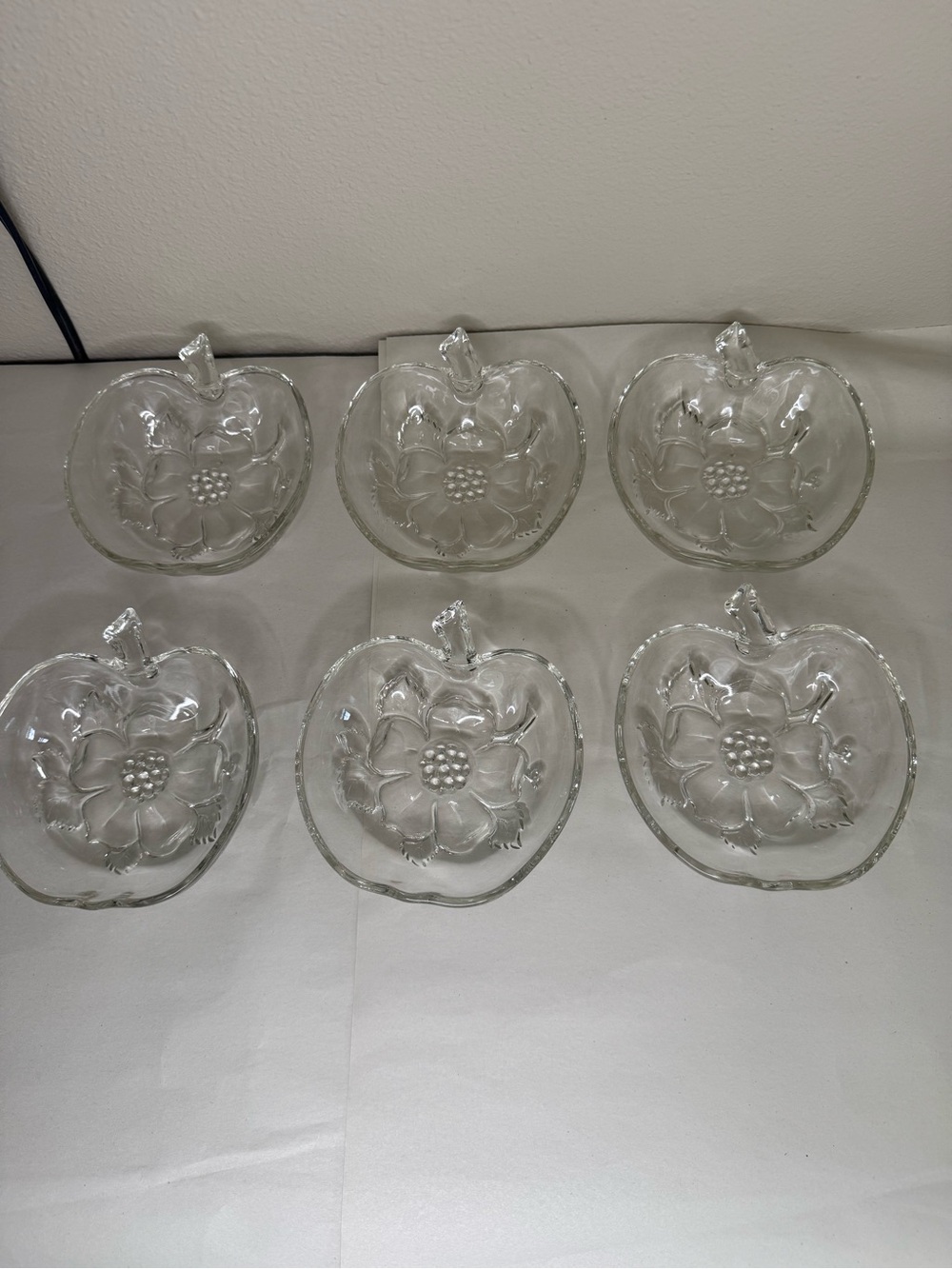 Vintage Apple Shaped dessert berry Bowls Apple Blossom Design